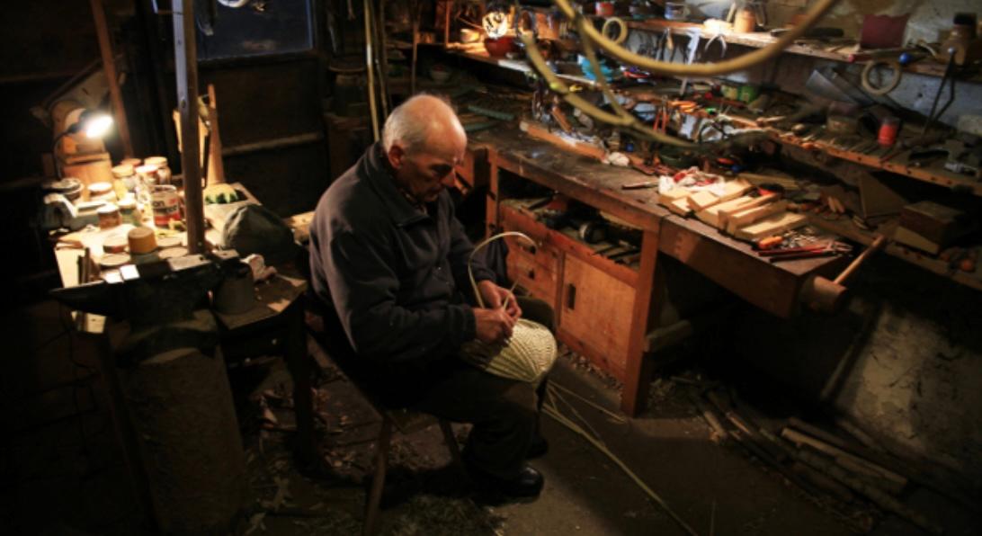 Il tempo lieve: Luoghi, persone e storie a Mezzano